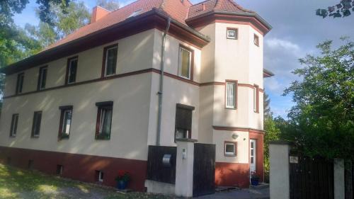Stadtbezirk Ost Apartamento | Haus 145