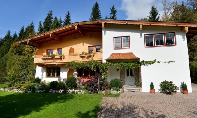 Scheffau am Wilden Kaiser Apartamento | Haus Alpenrose