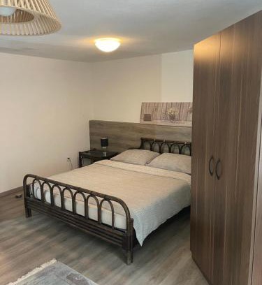 Wassen Apartamento | Haus Alpenhof