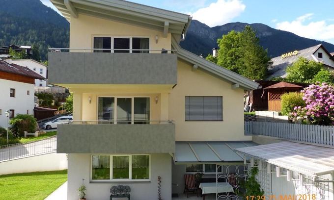 Medraz Apartamento | Haus am Bach