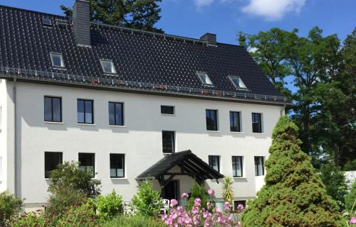 Oberhavel Apartamento | Haus am Röblinsee - Ferienwohnungen in Fürstenberg