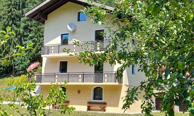 Bleiburg Apartamento | Haus am Schloss