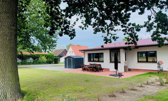 Luetow Casa | Haus Artur - Vacation on Usedom at the Achterwasser