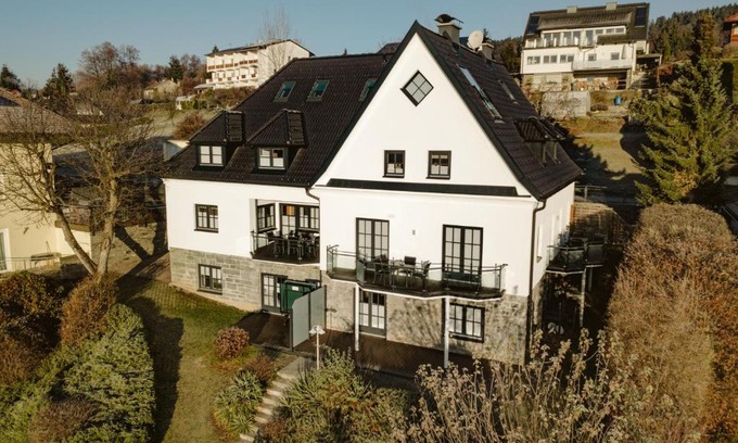 Velden am Worther See Apartamento | Haus Aussicht - Ferienwohnungen Velden