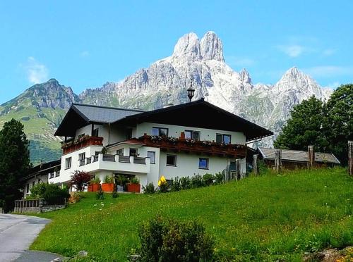 Filzmoos Apartamento | Haus Bergfried