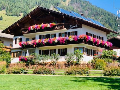 Glor Apartamento | Haus Charlotte
