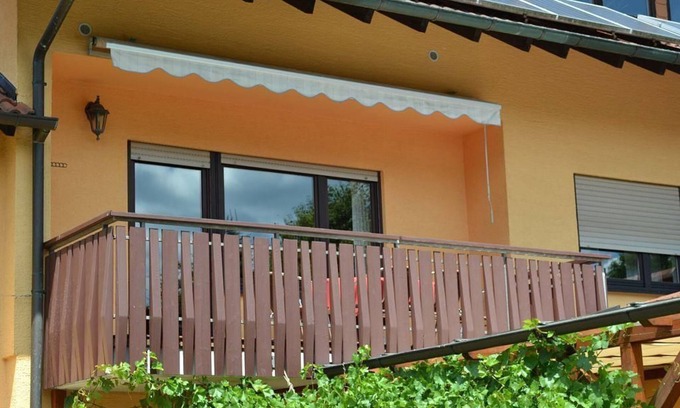 Dahn Apartamento | Haus Emil unter der Burg - apartment/apartment, shower, WC, 3 bedrooms