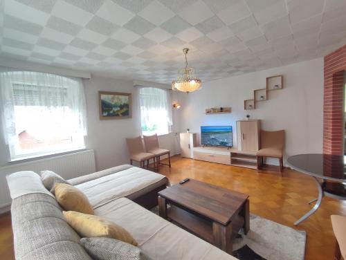 Bad Elster Apartamento | Haus "Grimberg" 1-FeWo & 2-FeWo