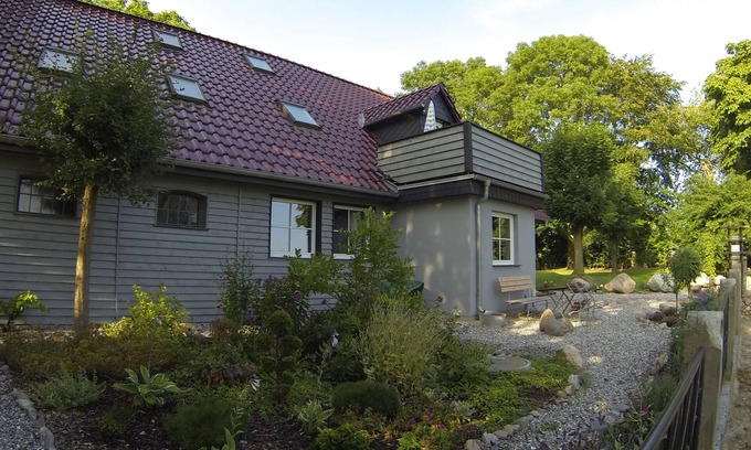 Poseritz Apartamento | Haus Hannemann, enjoy Rügen in peace and quiet, good location for cycling tours, pets possible