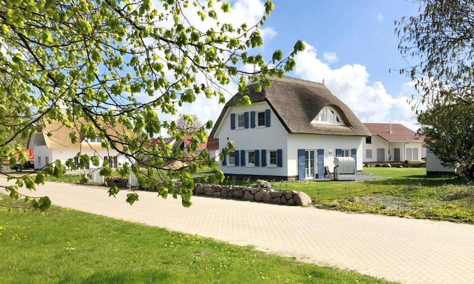 Trent Casa | Haus in idyllischer Lage mit Sauna, Terrasse und Garten - Villa Morgensünn