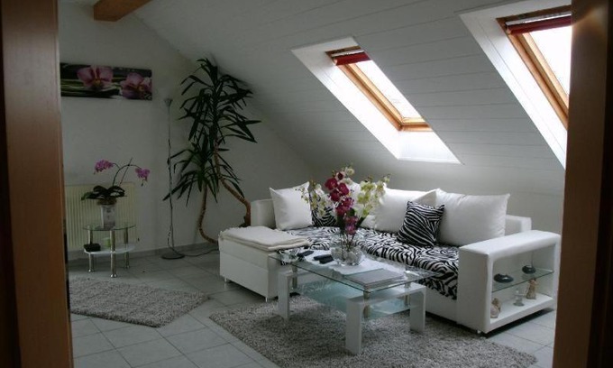 Longkamp Apartamento | Haus-Irena