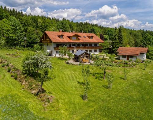 Spiegelau Apartamento | Haus Jägerfleck, Ihre Ferienwohnungen am Nationalpark Bayerischer Wald