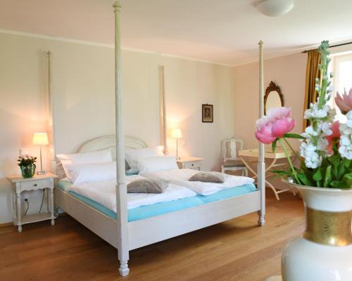 Heek Apartamento | Haus Keppelborg: ZI Elisabeth mit Burgmauerblick