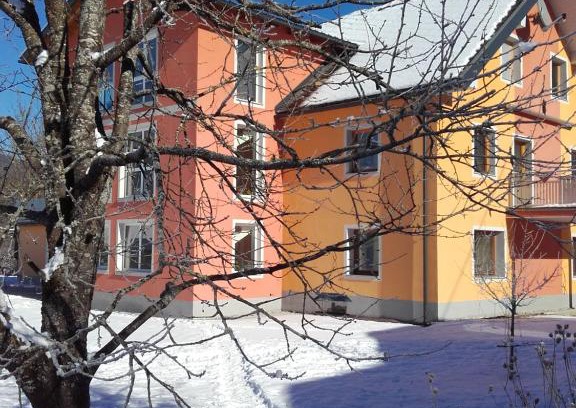 Vorderberg Apartamento | Haus Kröpfl