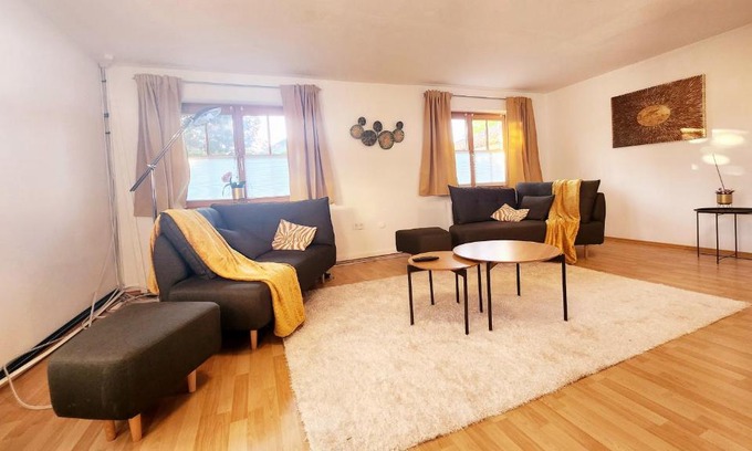 Wolfratshausen Apartamento | Haus Lärche - Die Ferienwohnung