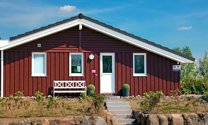 Insel Poel Casa | Haus Meerjungfrau - In a quiet location, directly on the Salzhaff with a view of the water!