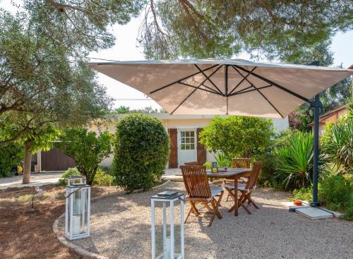 California - Pezou Casa | Haus mit Garten über der Bucht von Cannes