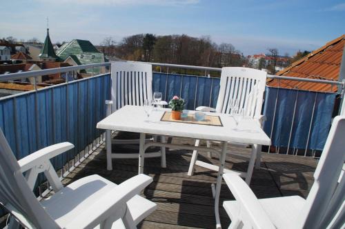 Kuehlungsborn Hotel | Haus Olymp Wo 36