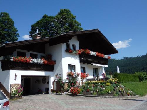 Neuberg Casa | Haus Ratgeb