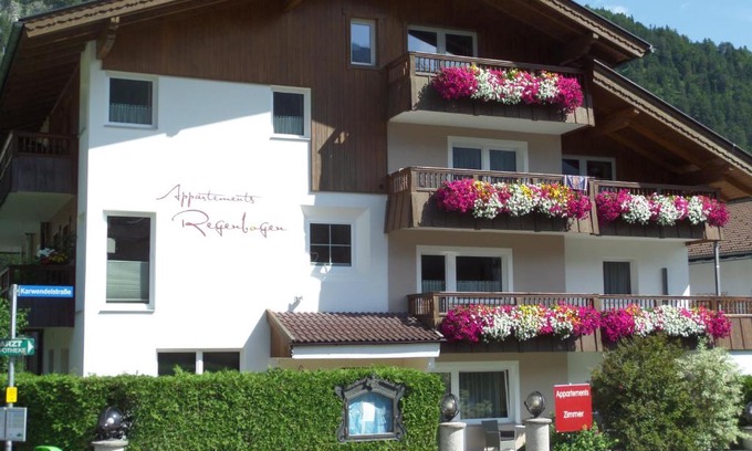 Pertisau Apartamento | Haus Regenbogen