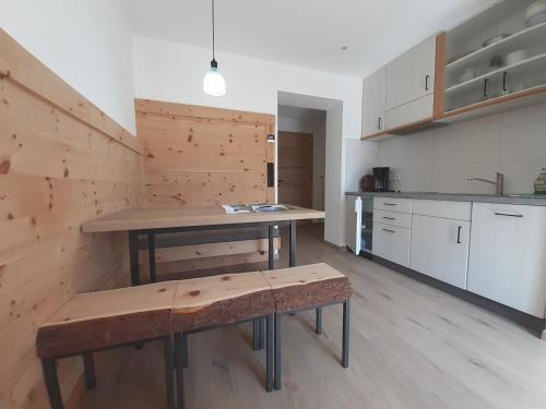 Naturno Apartamento | Haus Talblick "Neuräutl" Ferienwohnung 2