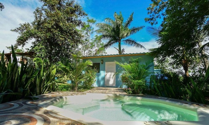 La Vega Province Casa | Haus unter Palmen