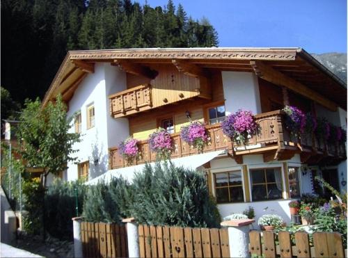 Medraz Apartamento | Haus Unterweger