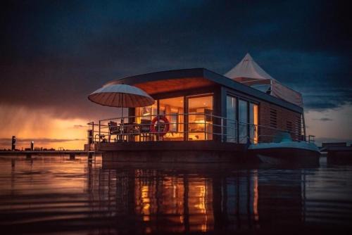 Klitten Alquiler De Eote | Hausboot Bahama Mama