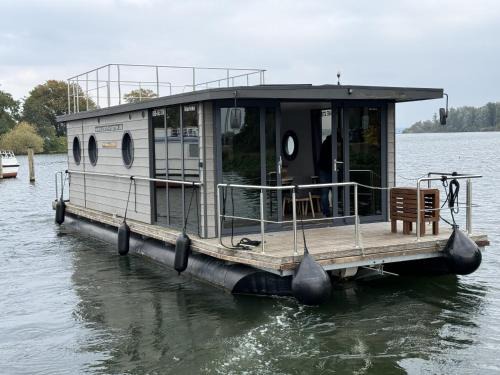 Schwerin Alquiler De Eote | Hausboot Marieke führerscheinfrei