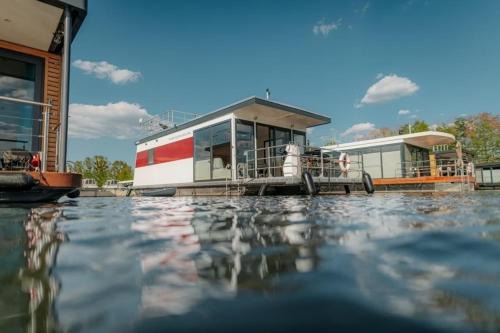 Oberhavel Alquiler De Eote | Hausboot Red Pearl