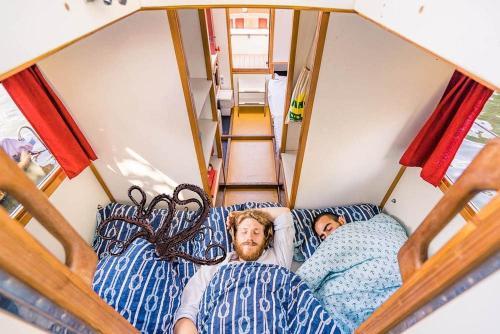 Wrangelkiez Alquiler De Eote | Hausboot Tour mit der Wasserkutsche - Führerscheinfrei