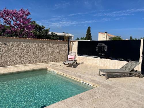 Lancon-Provence Villa | Haut de villa avec piscine privée et extérieur
