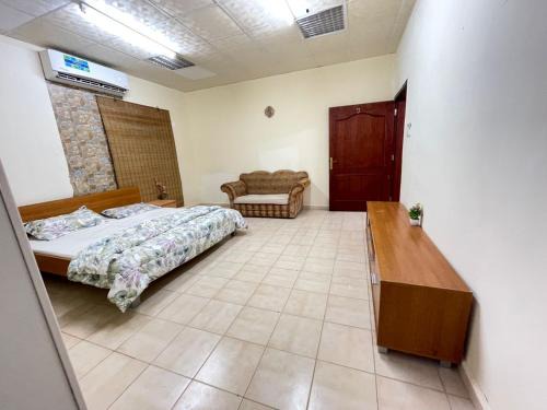 Ghayathi Casa | haux propperties