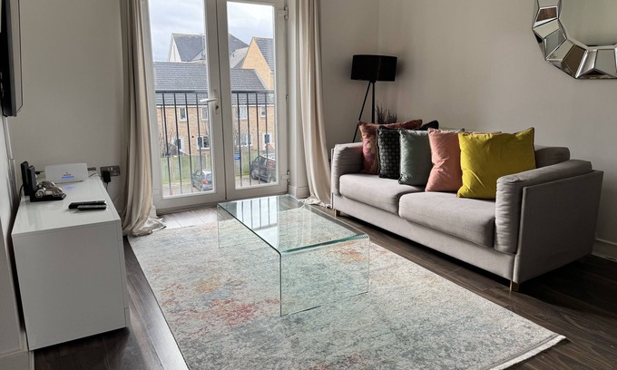 Glyndon Apartamento | Havana 2 bed Apartment in london
