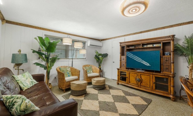 Laguna Beach Condominio | Havana Daydreaming|Laguna Beach|Pet Friendly