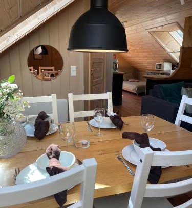 Farsund Apartamento | Havbris apartment with sea view in Borhaug, Farsund