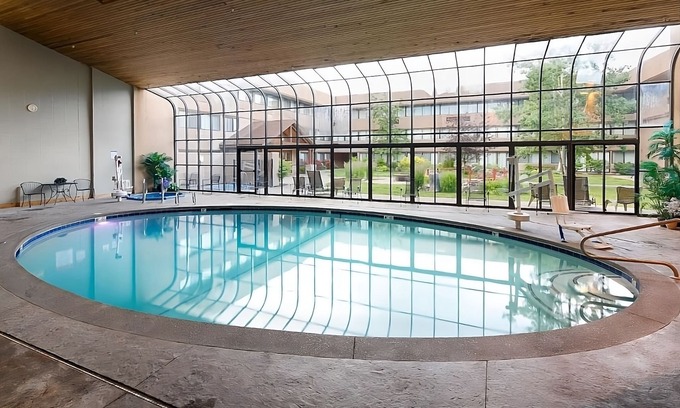 Kalispell Hotel | Have a Tour! 2 Spacious Units w/ FREE Parking, Pets Allowed, Onsite Pool!