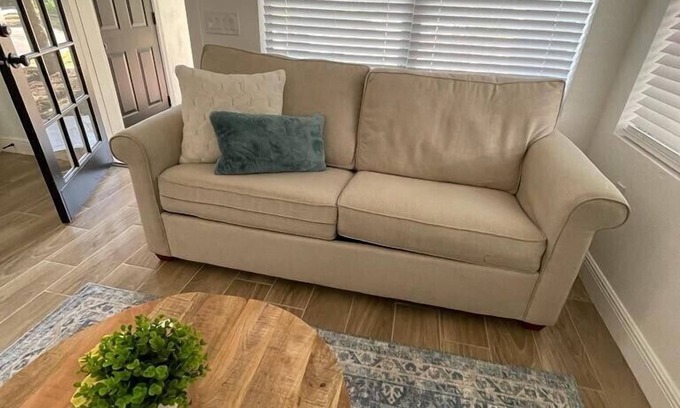 Port Tampa City Casa | Have fun in this stylish quiet place