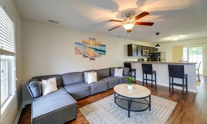 Craven County Casa | Havelock Home: Private Yard, 2 Mi to Cherry Point!
