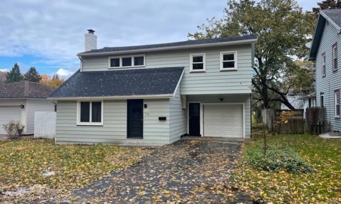Sea Breeze Casa | Haven Breeze - Dazzling home near Lake Ontario, beach & relaxing walking trails