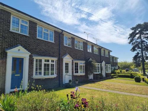 Walmer Casa | Haven Cottage - adjacent to beach and promenade