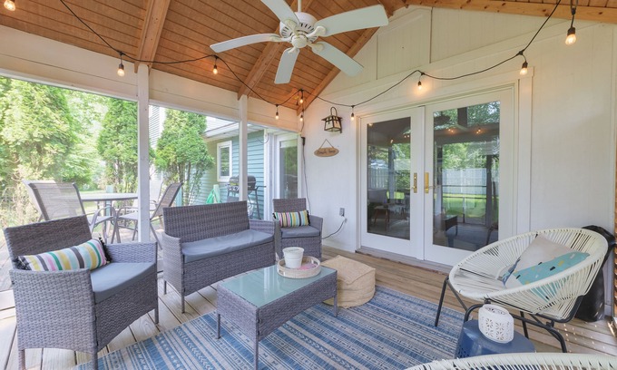 West Wing Estates Casa | Haven Hideaway by Cottages on Wash is the perfect vacation home!