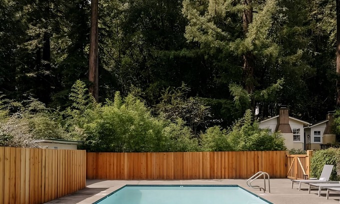 Guerneville Hotel | Haven of Relaxation! 2 Comfortable Units, Minutes to Sunset Beach County Park