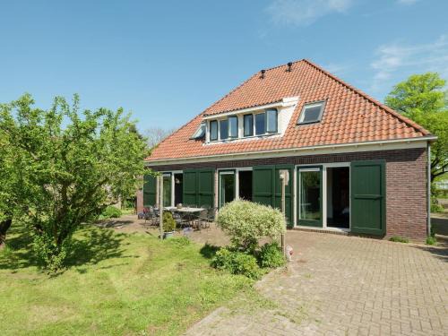 Neck Casa | Haven with Garden & Comfort