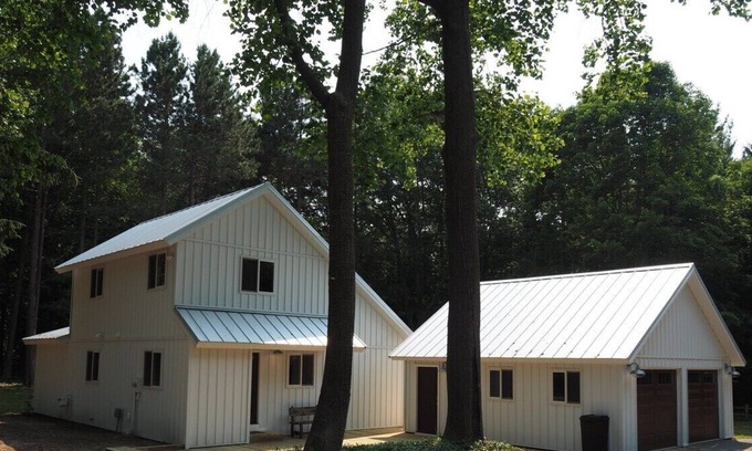 Frankfort Casa | Havens to Betsie - SPA AND MODERN LUXURY IN NATURE