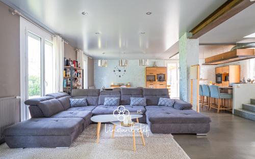 Guecelard Casa | Havre de paix familial & piscine - L'Instant Clef