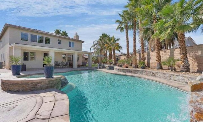 Indio Casa | Haweswater Oversized Corner Lot