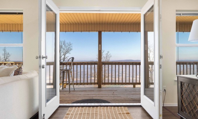 Jasper Cabaña | Hawk's View- Mountain Cottage!