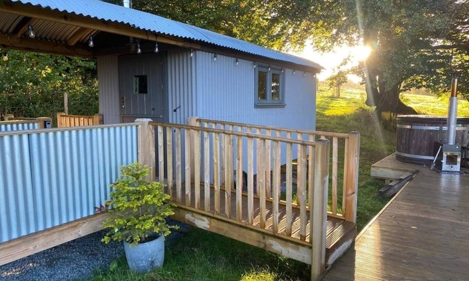 Knowstone Apartamento | Hawkings Hideaway Knowstone