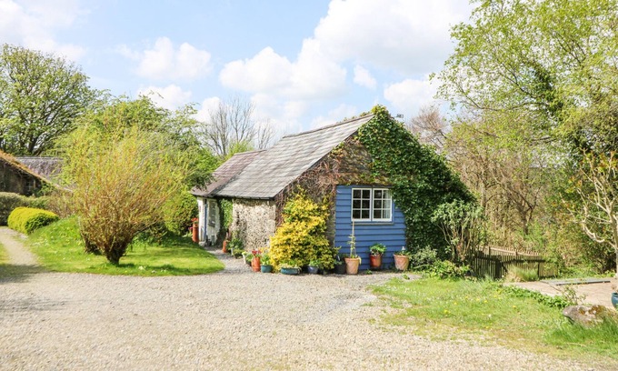 Llangeler Cabaña | Hawthorn Cottage, DREFACH FELINDRE